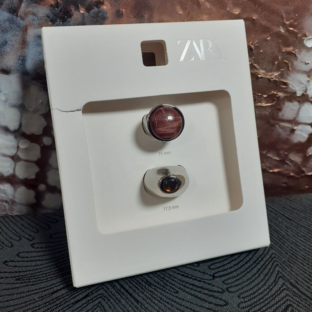 Zara Nwt Duo Of Silvertone And Stone Statement Rings